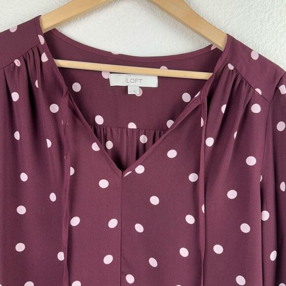 Loft Women's Size M Long Sleeve Split Neck Peplum Blouse Maroon With White Dots - Picture 3 of 11